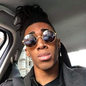 Meet your Posher, Jamal